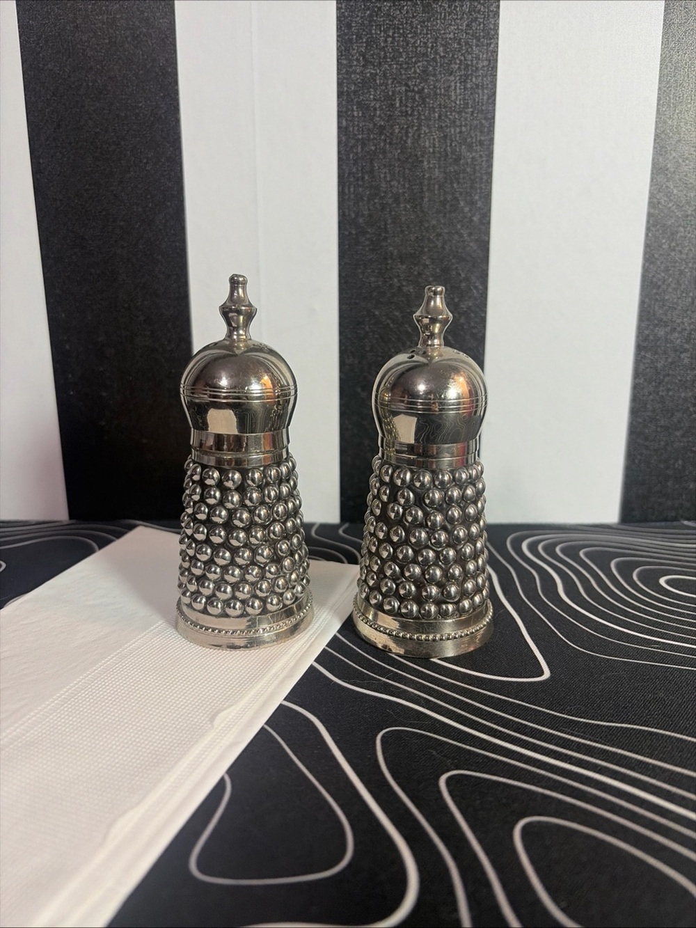 Vintage Silverplate Hobnail Salt & Pepper Shakers 4.5" Regency Style Set